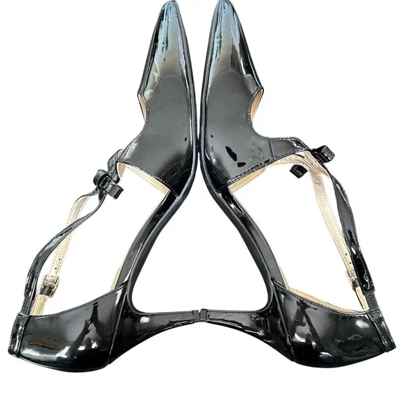 Bandolino Black Patent T-Strap Bow Pumps Womens Size 11M Pointed Stiletto Heels - Picture 4 of 13